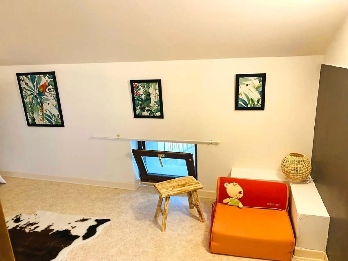 Holiday home Gite Cosy Avec Spa, Grand Jardin, Proche De La Riviere Sioule - Ideal Pour Famille Et Relaxation - Fr-1-489-342 Saint-Bonnet-de-Rochefort